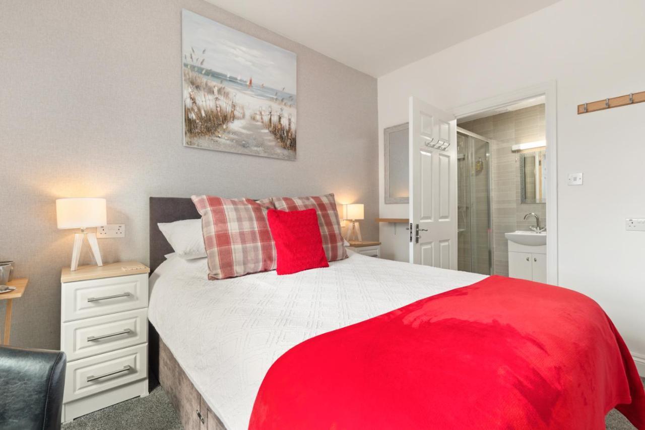 Coach Guest House Tenby Dış mekan fotoğraf