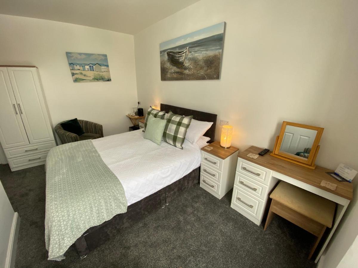 Coach Guest House Tenby Dış mekan fotoğraf